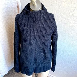 🔥America Eagle Outfitters🔥Women’s Sweater, Sz M